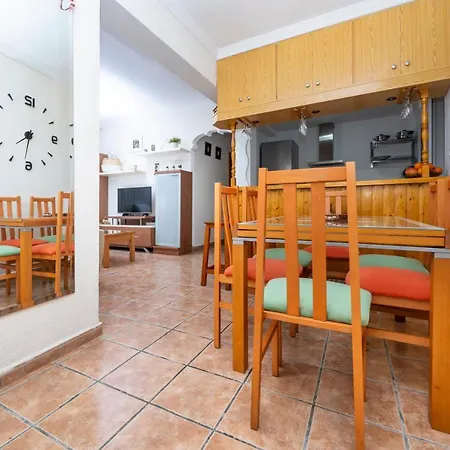 Casa Sandra Апартаменты Малага